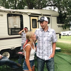 Meet your Posher, Mady